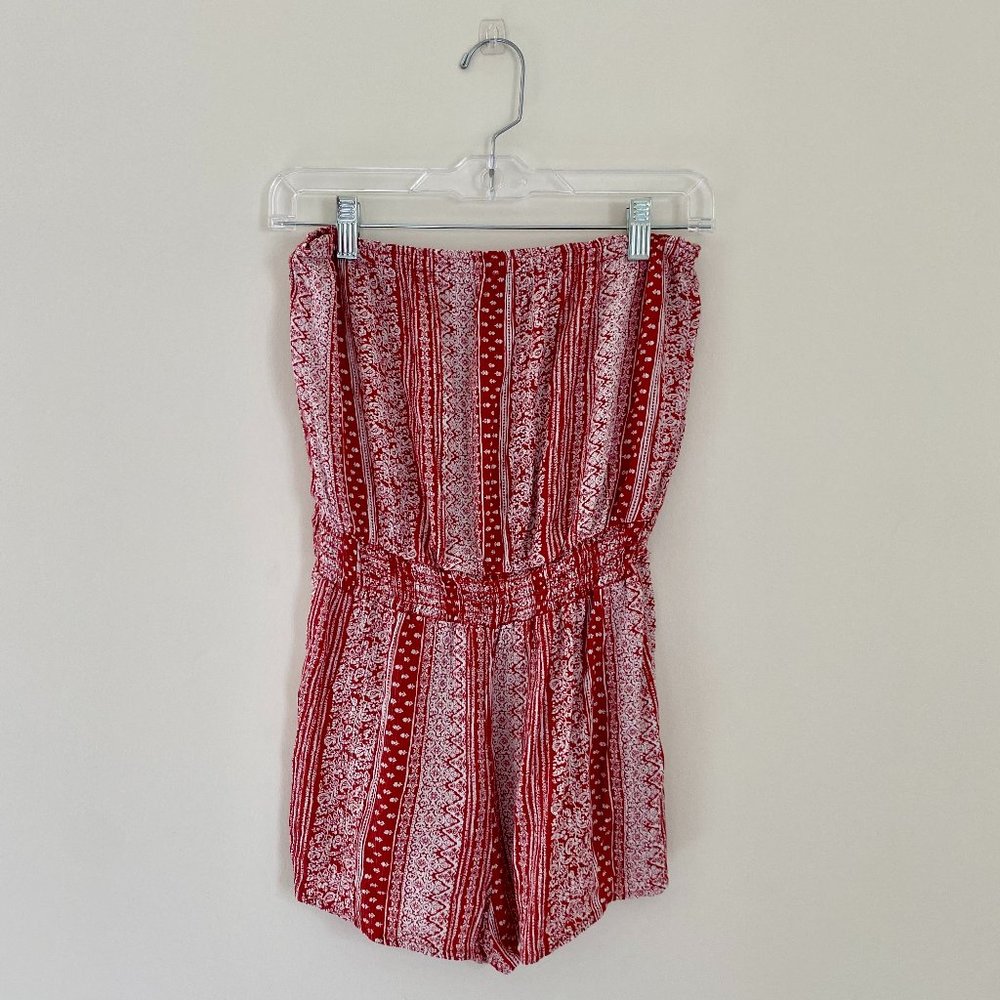 FOREVER 21 Strapless Red Romper